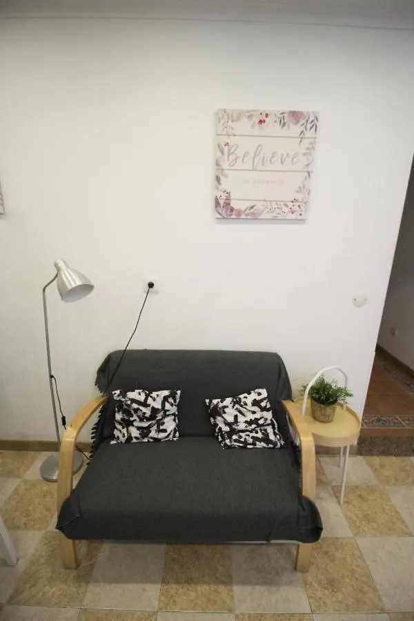 Apartment Oriente DNA Studios Lissabon