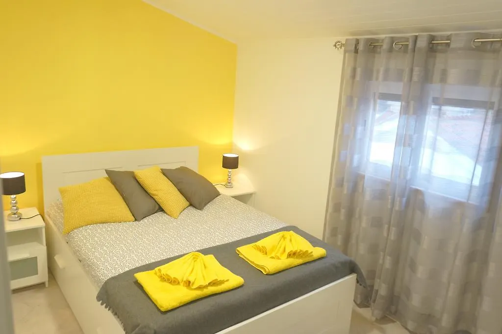 Apartment Oriente DNA Studios Lissabon