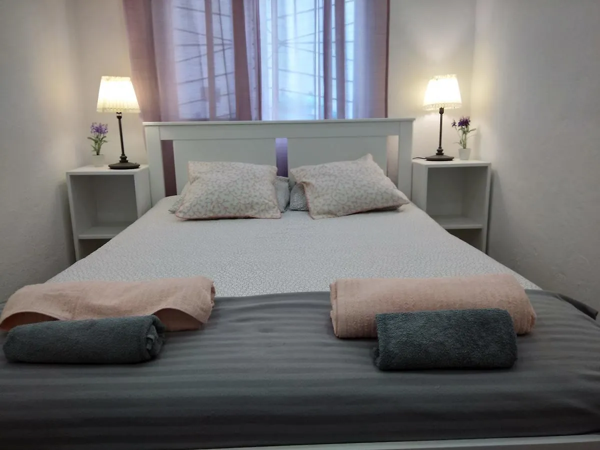 Apartment Oriente DNA Studios Lissabon